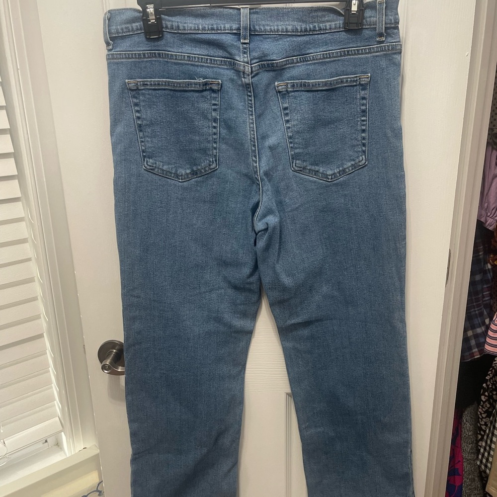 Sonoma Men's Classic Straight Light Blue Jeans - Picture 11 of 13